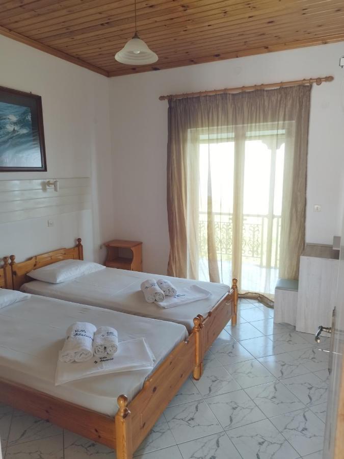 Villa Agia Aikaterini Amoudi Buitenkant foto