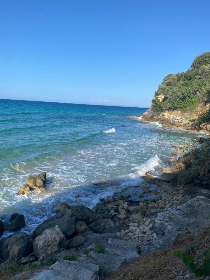 Villa Agia Aikaterini Amoudi Buitenkant foto