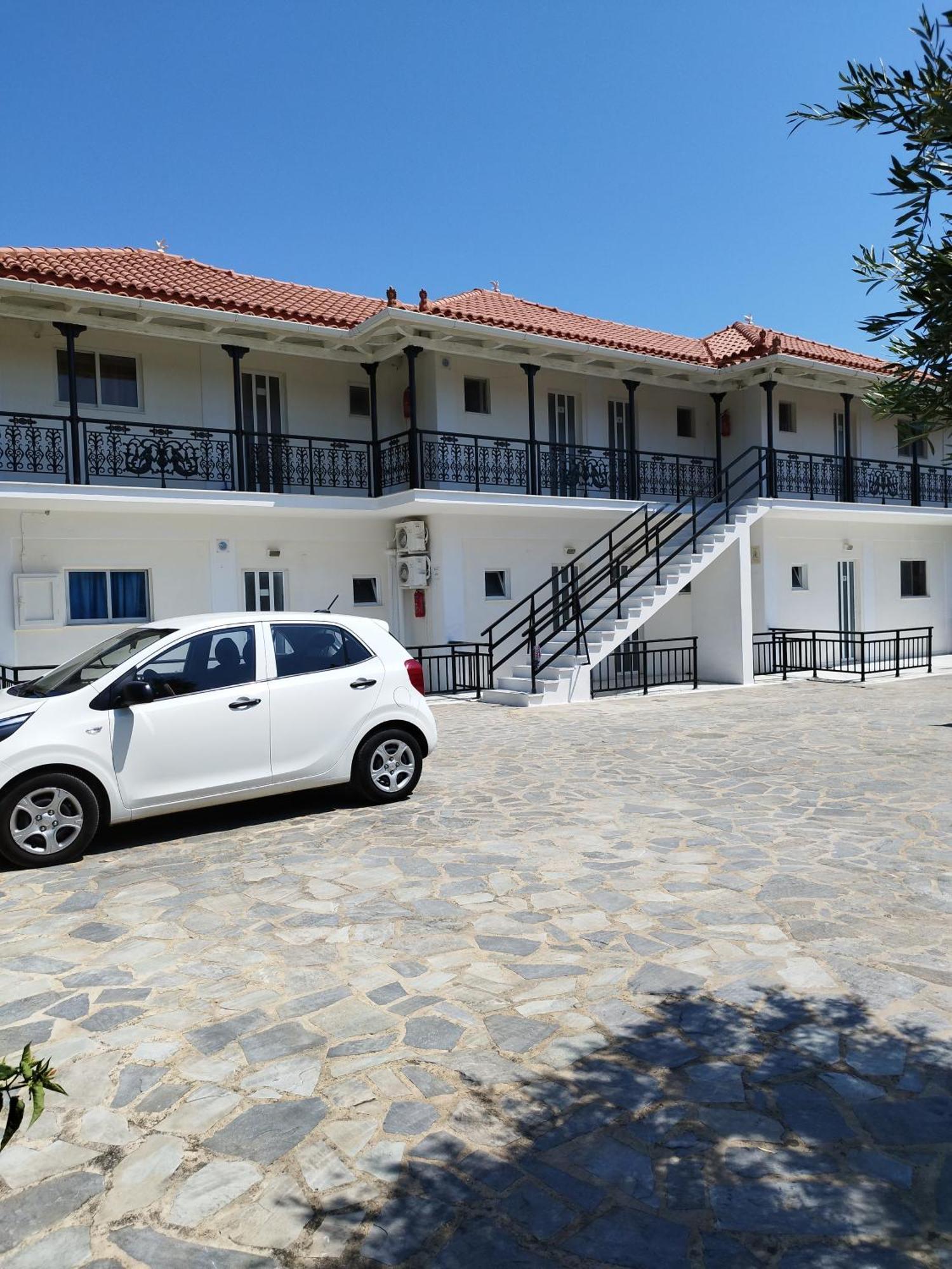 Villa Agia Aikaterini Amoudi Buitenkant foto