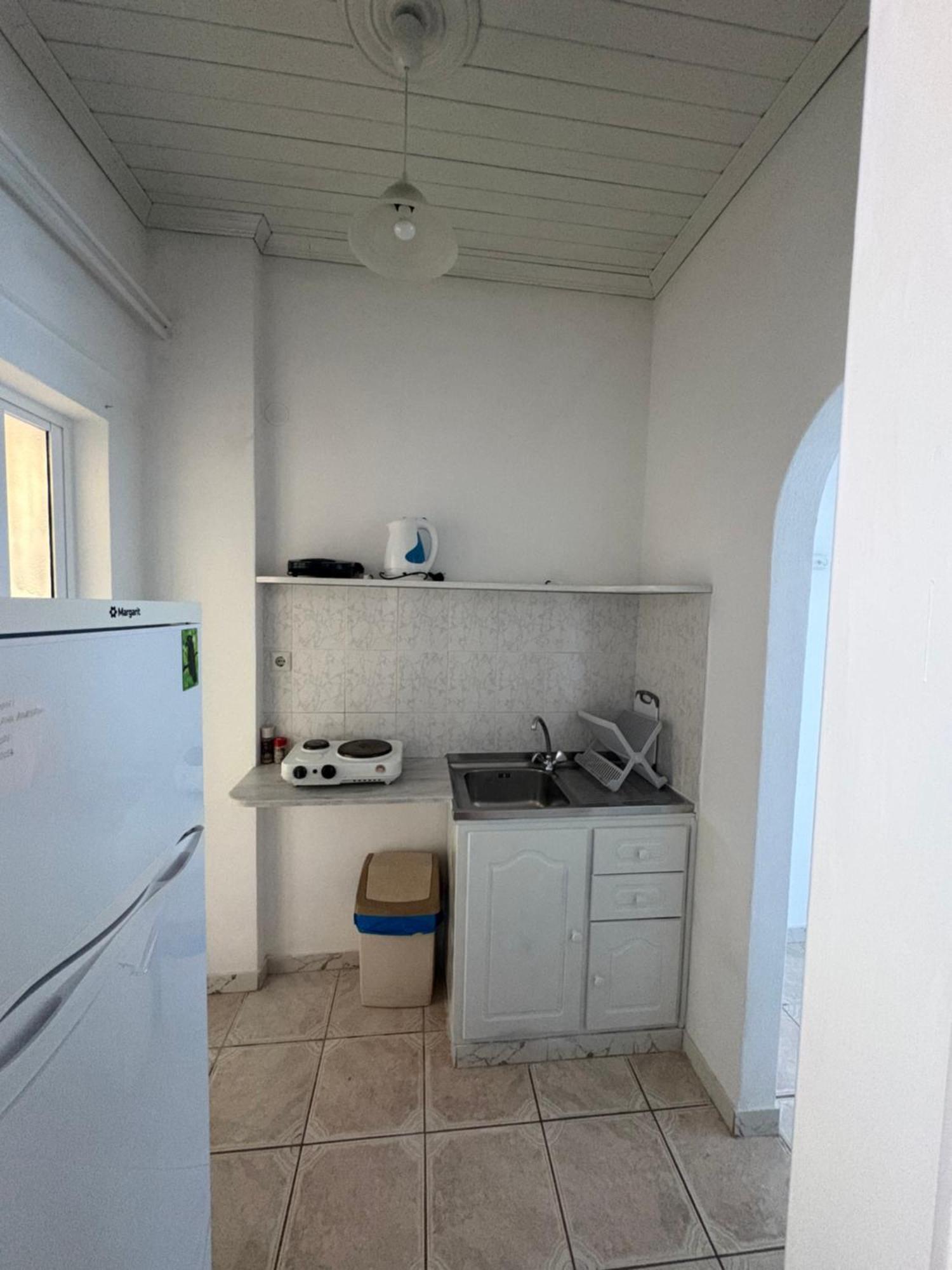 Villa Agia Aikaterini Amoudi Buitenkant foto